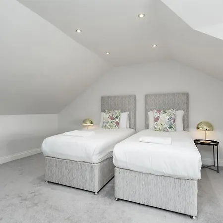 York Place By Destination *