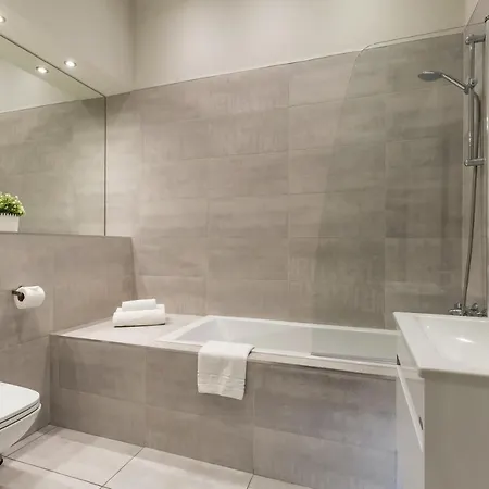 York Place By Destination * Edinburgh