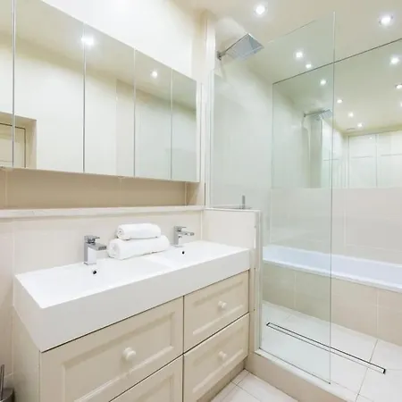 Self Catering , Centre With Parking Apartamento