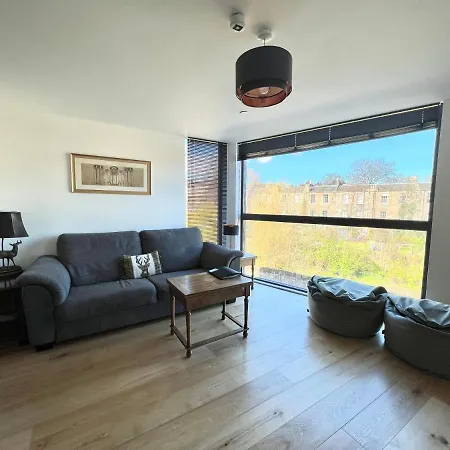 No. 5 Warriston, Canonmills Luxury