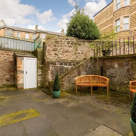 爱丁堡目的地南边公寓 *