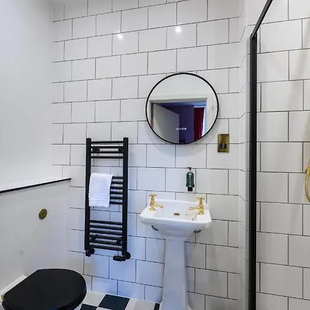 Comfortable Ground Floor Double