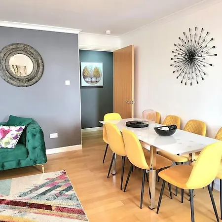 Apartment Beautiful Ocean Drive Apt-7 Beds Edinburgh