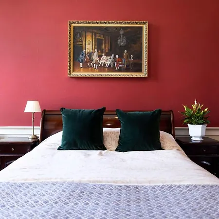 Grand Georgian In The Heart Of *