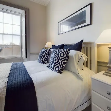 Stylish & Modern 2 Bedroom - Stockbridge. Apartment Edinburgh
