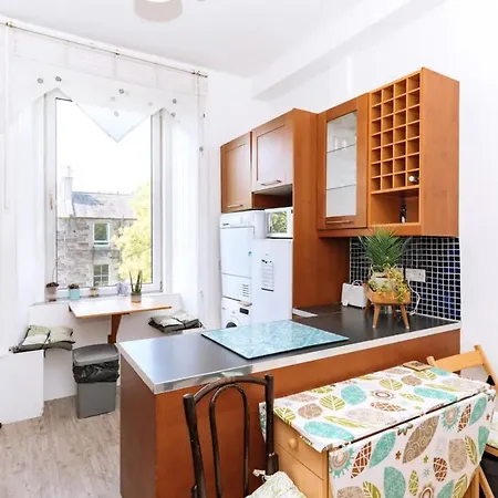 Bright & Spacious 2bd Flat -edinburgh Ardmillan 아파트