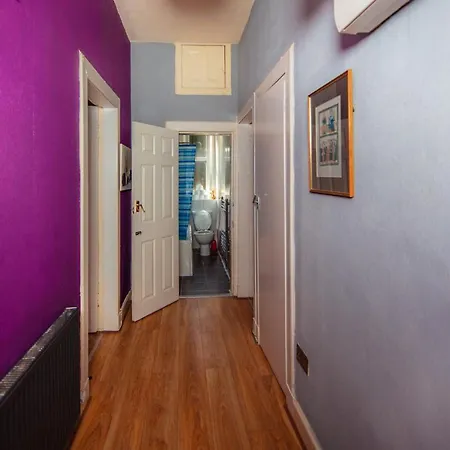 Cozy 2 Bedroom By Leith Water/ Ocean Appartamento *