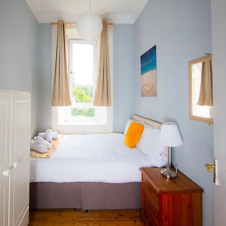Desirable Retreat With Famous Park Views * Edimburgo