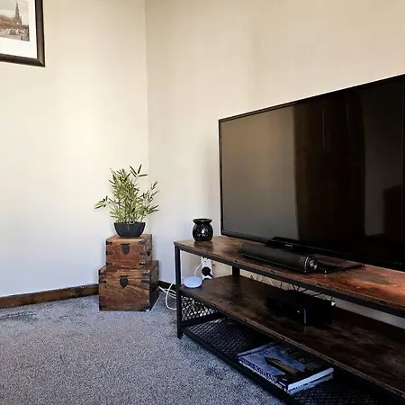 Spacious Flat In Appartamento Edimburgo