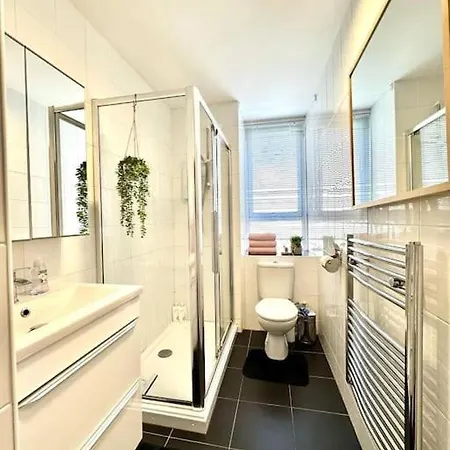 Centre Hidden Hideout For 2 * Edinburgh