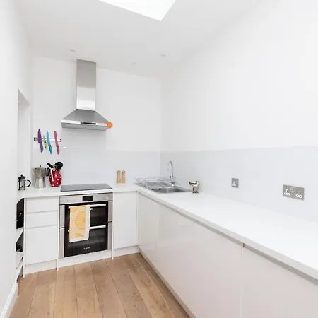 Elegant 3-bedroom In Centre Appartement *