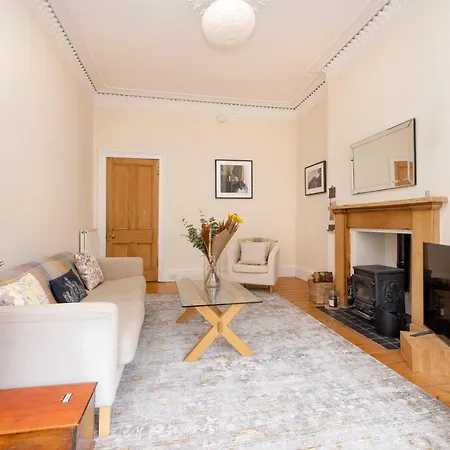 Apartment Tasteful 1-bedroom Near Meadows