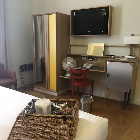 Aparthotel Cairn & 3*