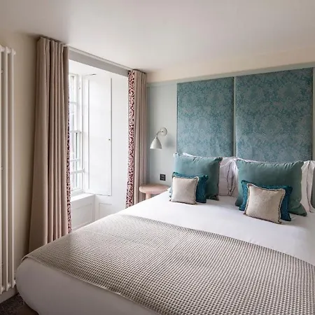 Abbey Apartments, At Holyrood Edinburgh