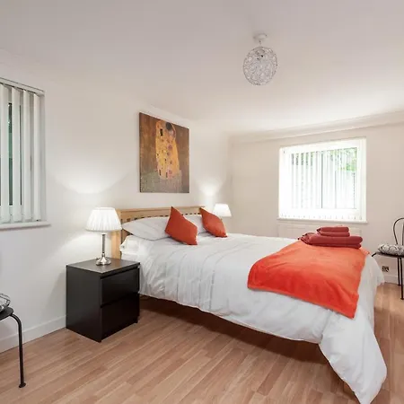 The Marchfield Apartment