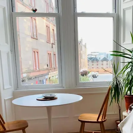 Gorgie Nook Daire Edinburgh