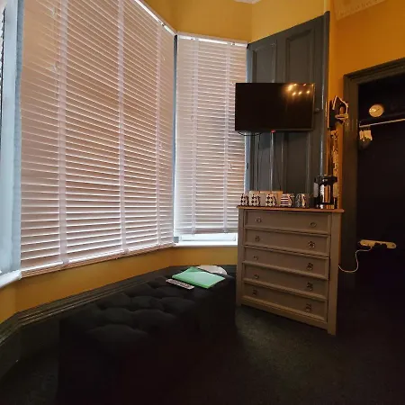 Casa de hóspedes - Gilmore 3*