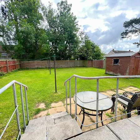 아파트 Delightful Flat In Corstorphine *
