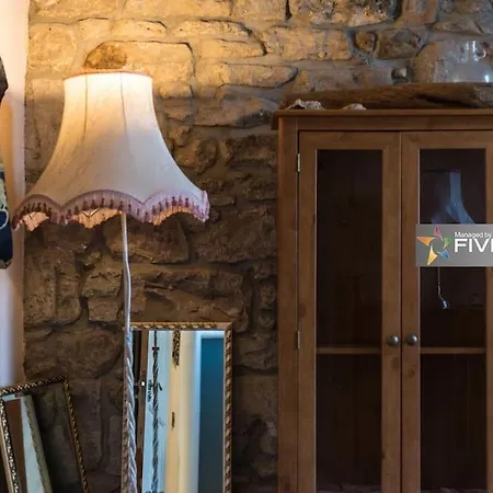 Apartment Luxurious In Edinburgh's Old Town Edinburgh