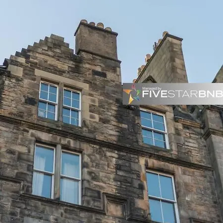 Luxurious In Edinburgh's Old Town Edinburgh