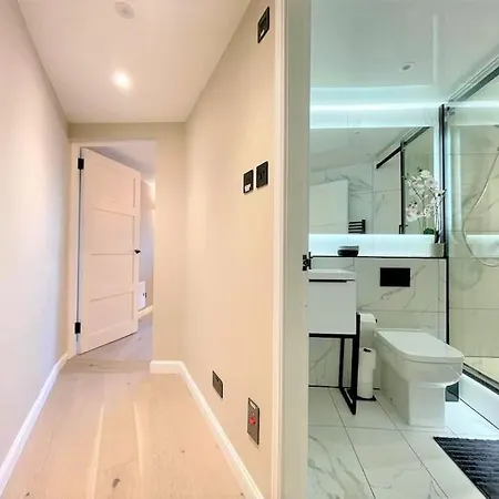 Stylish, And Cosy 1bd Nr Canongate *