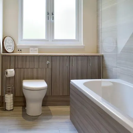 Estate At Carberry Tower Hébergement de vacances *