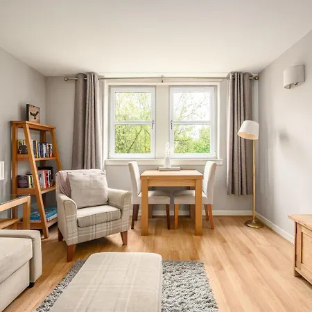Castle View Hideaway Apartment Edinburgh