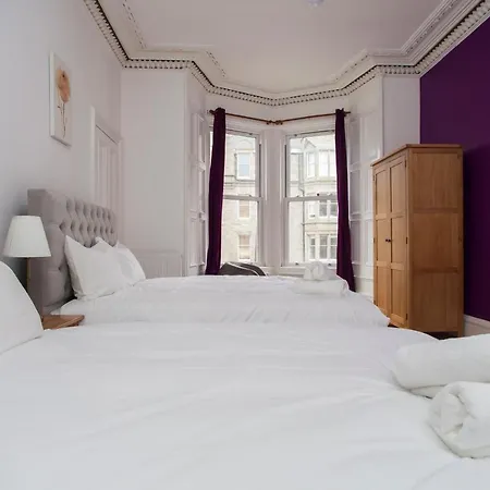My Meadows, Centre Apartment, Sunny&spacious Апартаменты Эдинбург