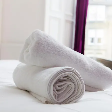 Апартаменты My Meadows, Centre Apartment, Sunny&spacious *