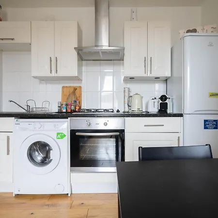 Cosy Leith Escape - Apartment Edinburgh