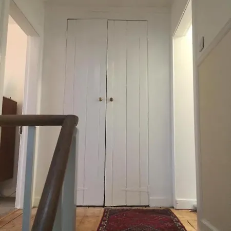 Πανσιόν Sheens House Εδιμβούργο