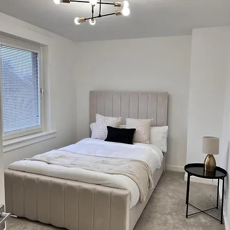 Modern 2 Bedroom In Free Parking