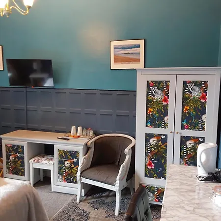 East Claremont エディンバラ