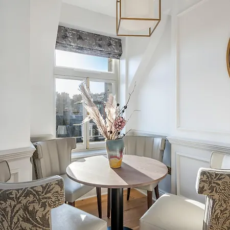 Righ Residences - George Street 4* Edynburg