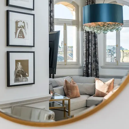 Righ Residences - George Street Hotel apartamentowy Edynburg