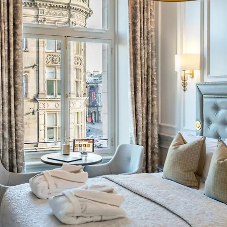 Hotel apartamentowy Righ Residences - George Street 4*