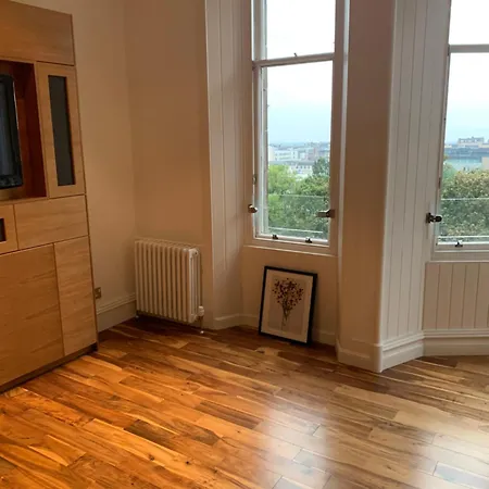 Lägenhet Modern Flat With Views By The Royal Mile *