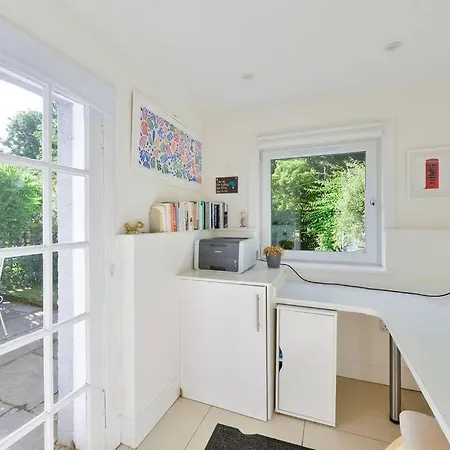 Guestready - Lovely & Overlooking Castle