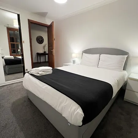 2br Flat Historic Centre Sleeps 5