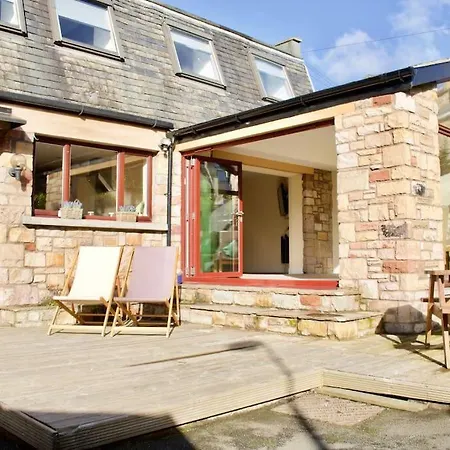 Apartament Arthur St - Spacious 3br House W Parking In Leith Edynburg