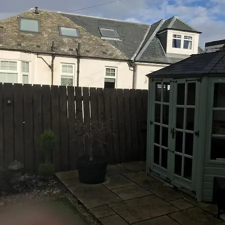 Ultra Stylish Furnished In Prázdninový dům *