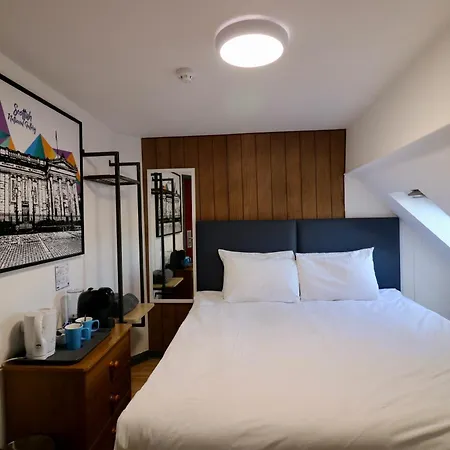 St Christopher's - Original *