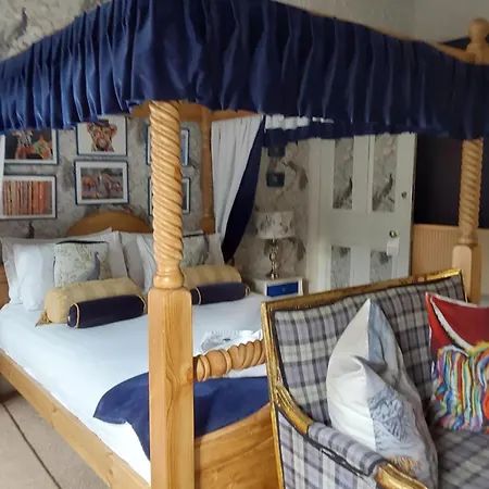 East Claremont 4* Edinburgh