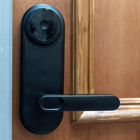 Mono New Town 3* 에든버러