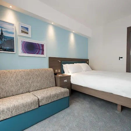 Hampton By Hilton West End Hotel Edynburg