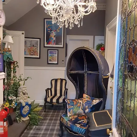 East Claremont Guest house