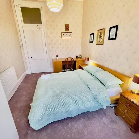 Lauriston Park * אדינבורו