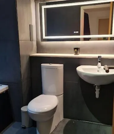 Calming Sea View شقة *