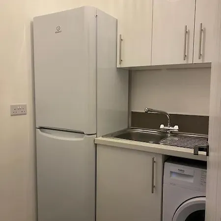 Kaimes Kip: Stylish Five Bedroom Дом отдыха