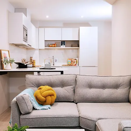 Apartament Joivy At Iona Street - Adults Only